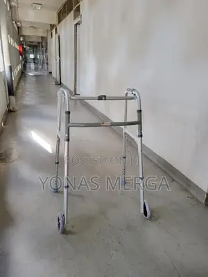 Foldable Walker for Adults With Wheels Out፵⎣Walker፱[]Old Age