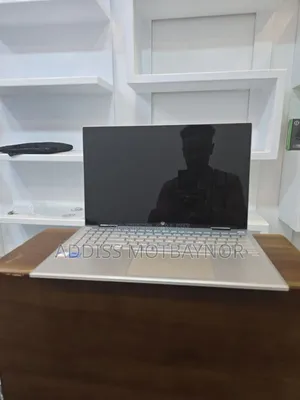 New Laptop HP Pavilion 15 8GB Intel Core I5 SSD 512GB