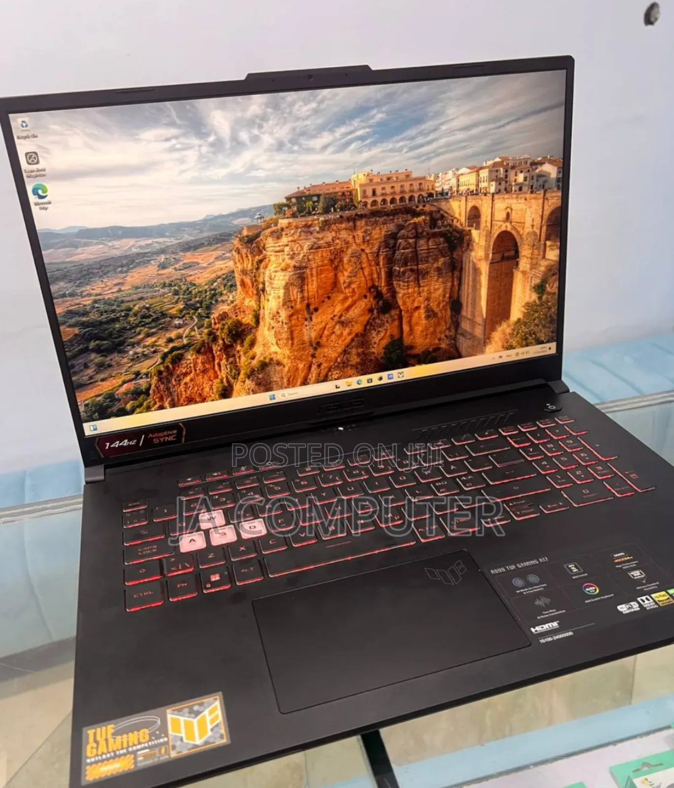 New Laptop Asus TUF Gaming A15 16GB AMD Ryzen 7 SSD 1T