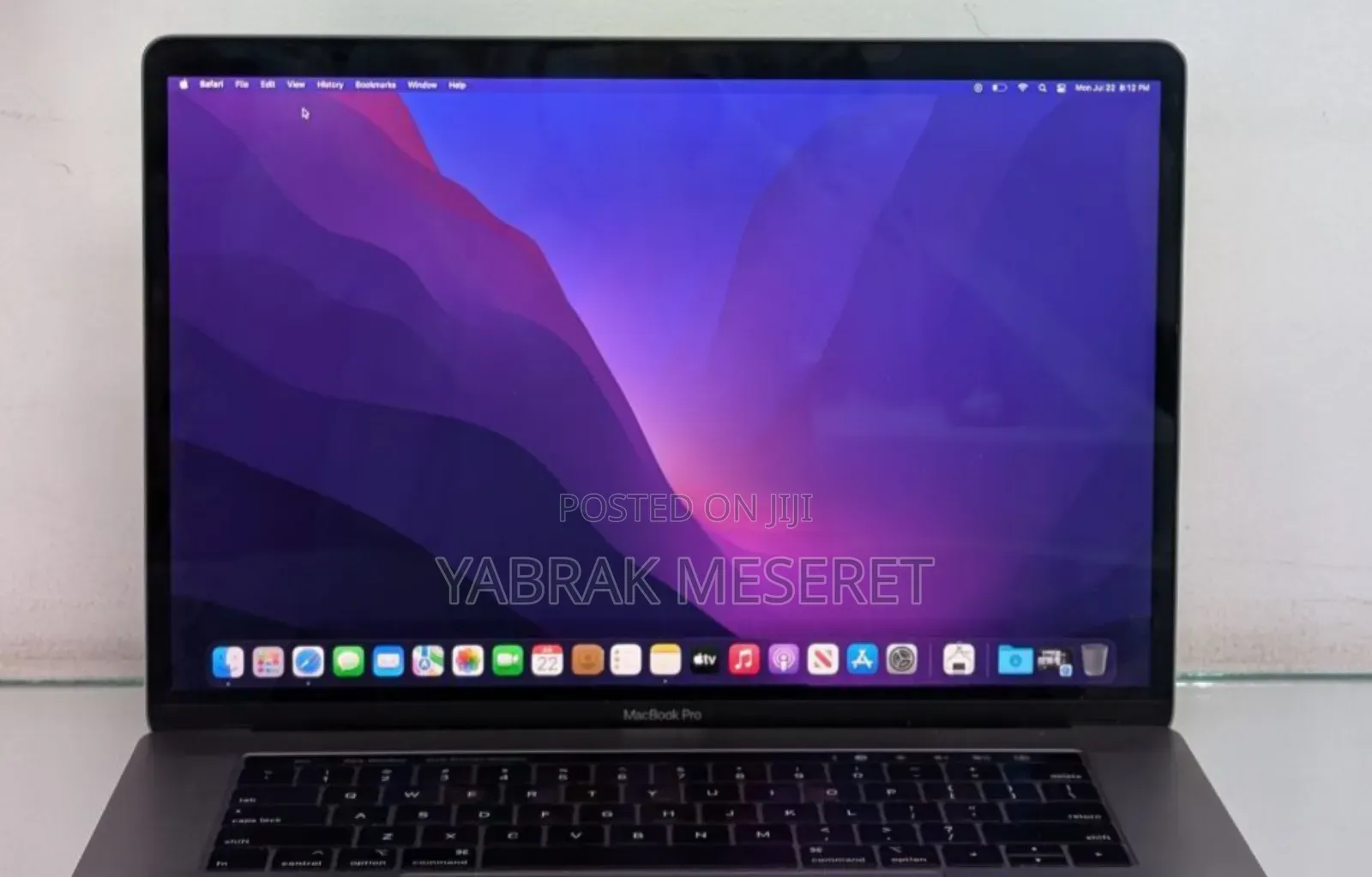 New Laptop Apple MacBook Pro 2018 32GB Intel Core I9 SSD 512GB