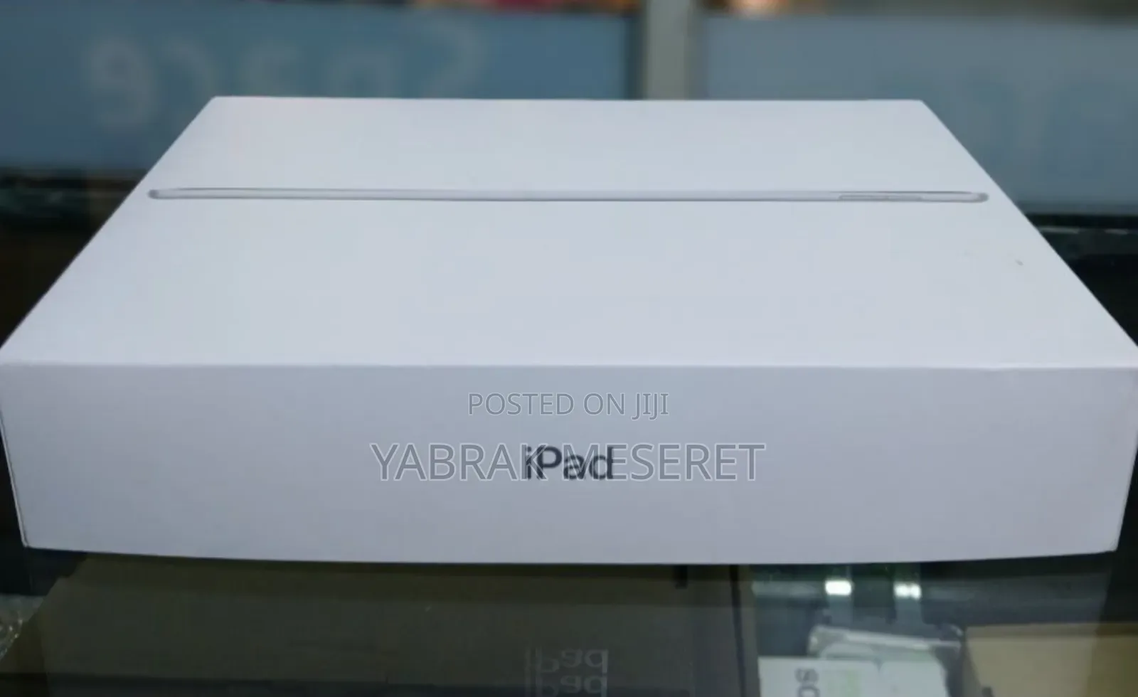 New Apple iPad 10.2 (2019) 128 GB Silver