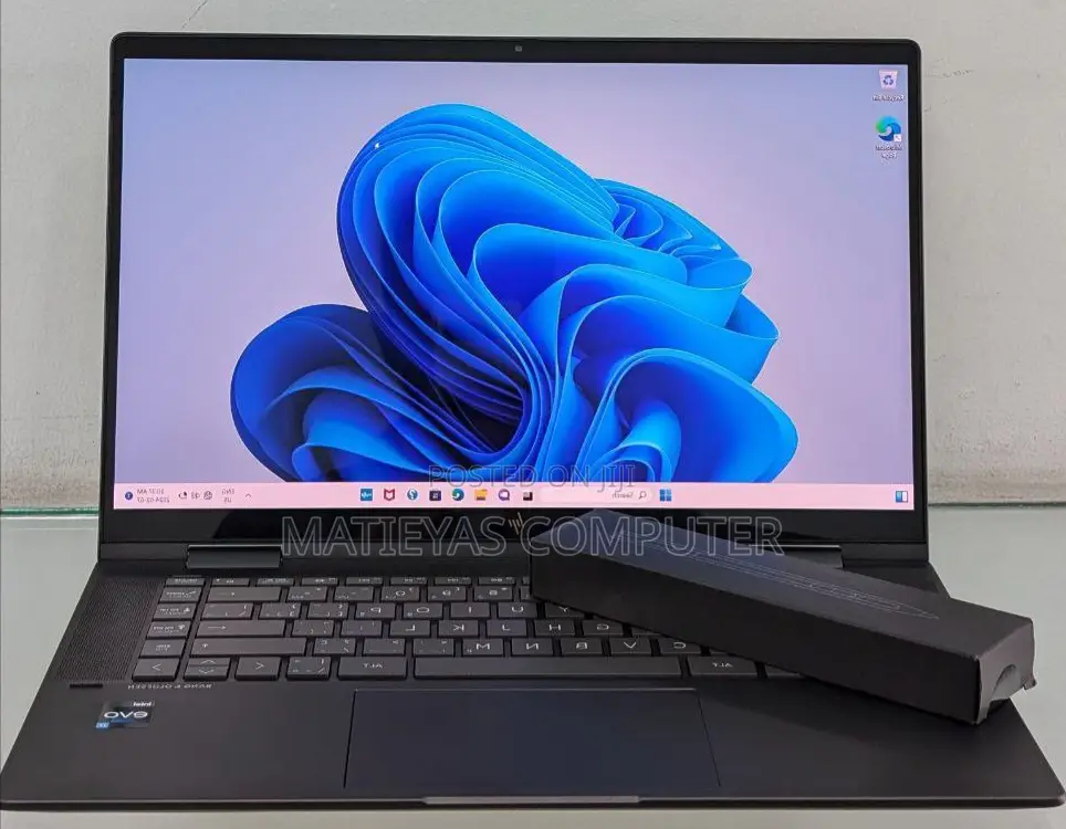 New Laptop HP Envy X360 16GB Intel Core I7 SSD 1T