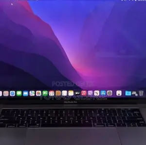 New Laptop Apple MacBook Pro 2018 32GB Intel Core I9 SSD 512GB