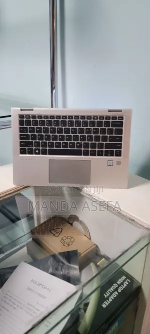 Photo - New Laptop HP EliteBook 1040 G3 16GB Intel Core I7 SSD 512GB