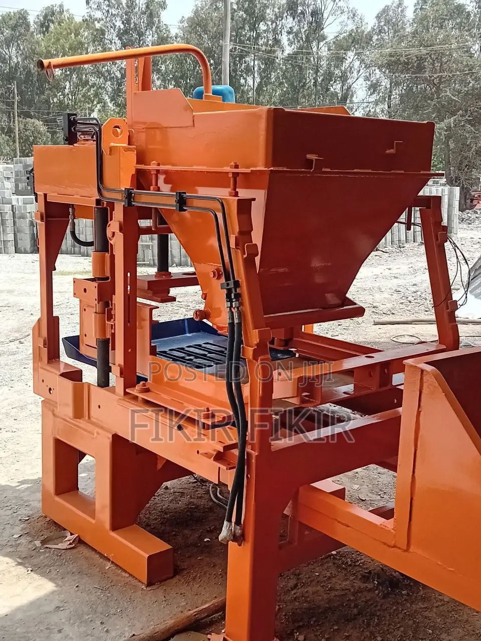 የብሎኬት ማምረቻ ማሽን