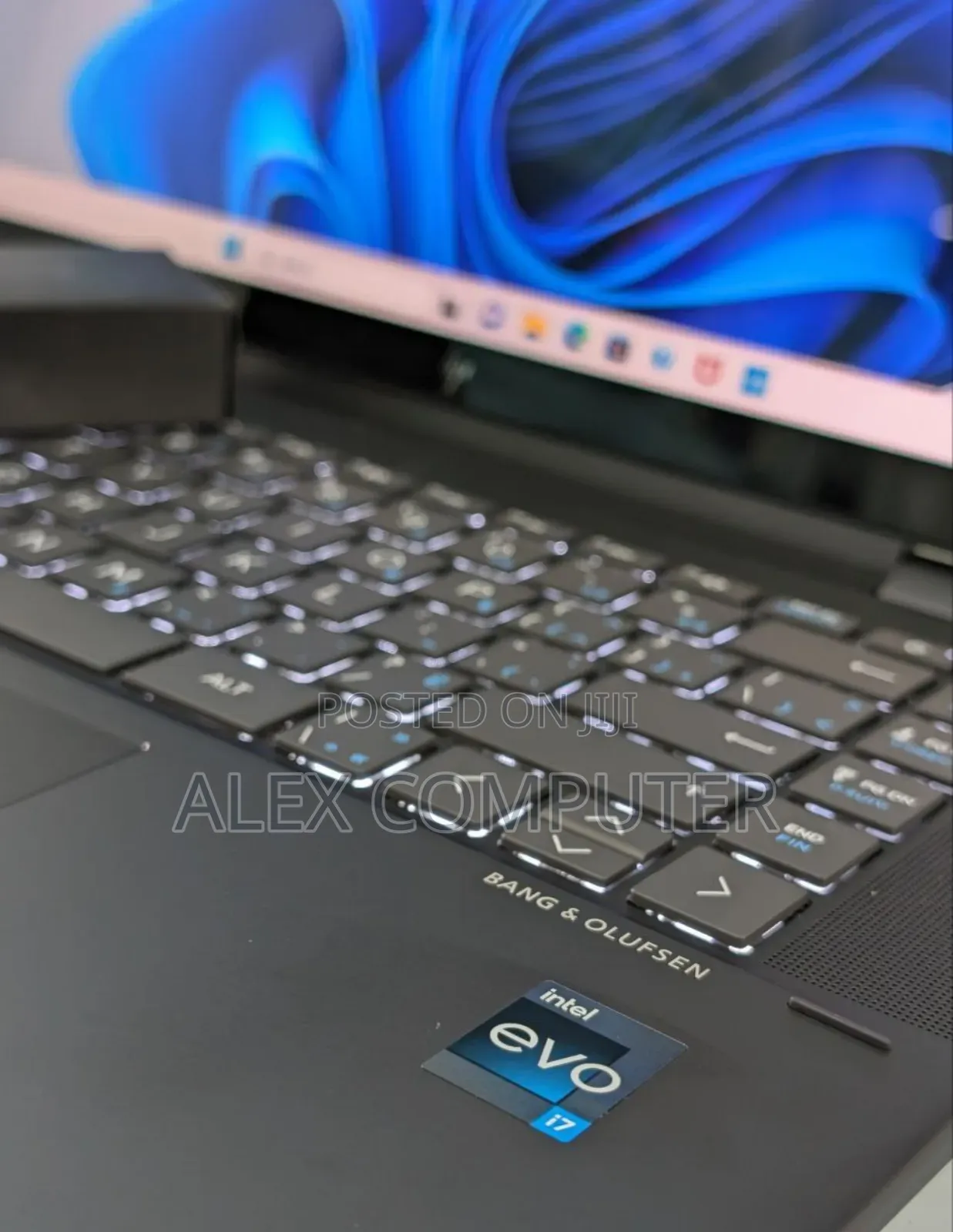 New Laptop HP Envy X360 16GB Intel Core I7 SSD 1T