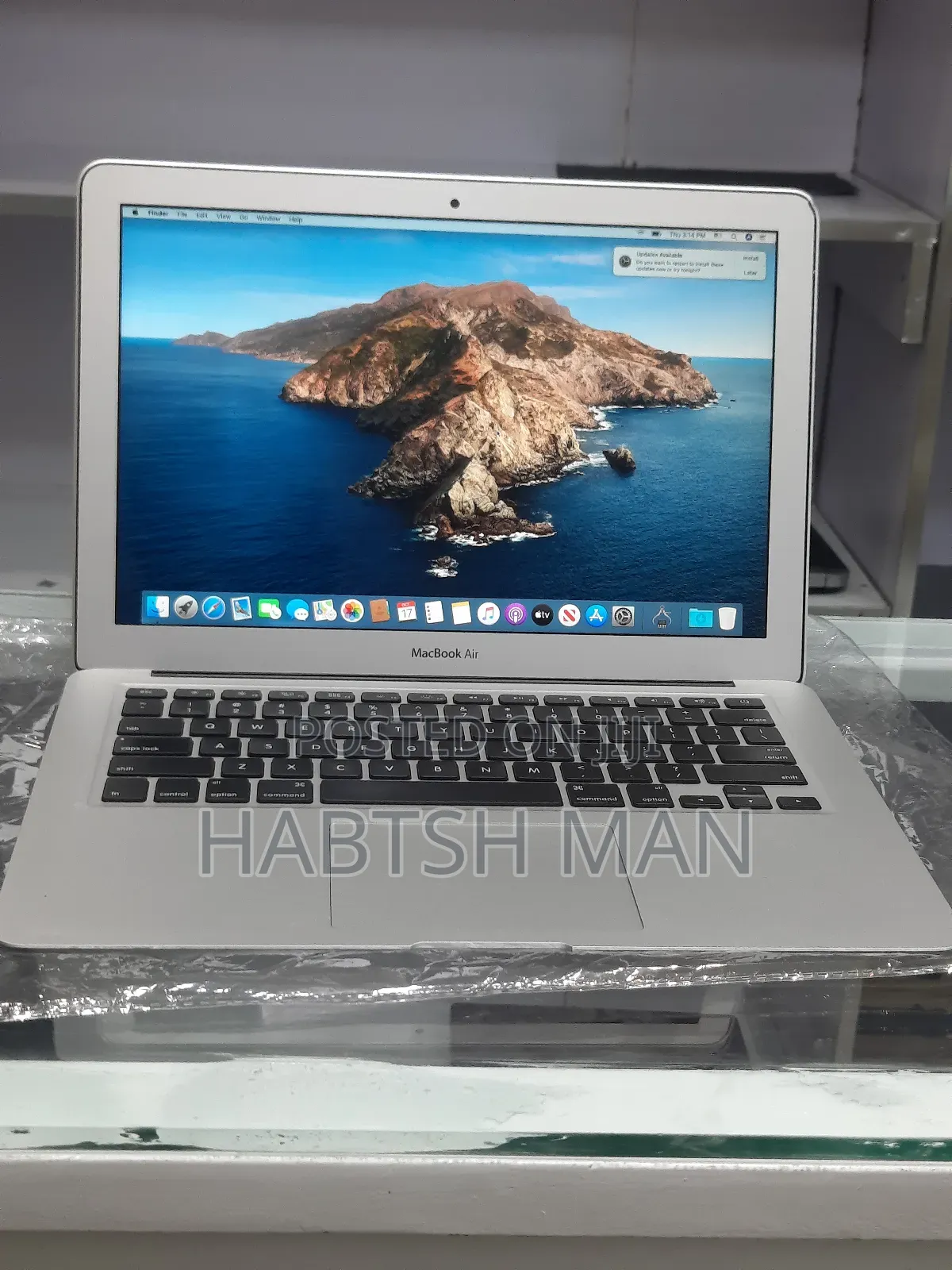 New Laptop Apple MacBook 2015 8GB Intel Core I5 SSD 256GB