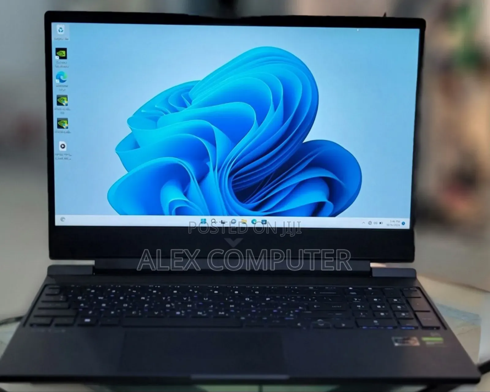 New Laptop HP Victus 15 8GB AMD Ryzen 5 SSD 512GB