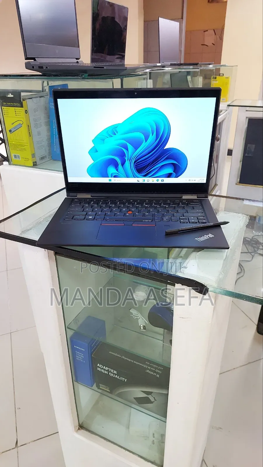 New Laptop Lenovo ThinkPad Yoga 16GB Intel Core I7 SSD 512GB