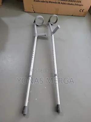 Photo - Handgrips - Step Crutches፶=Crunch፺ Cranch፮z Crutches፭:Crutch