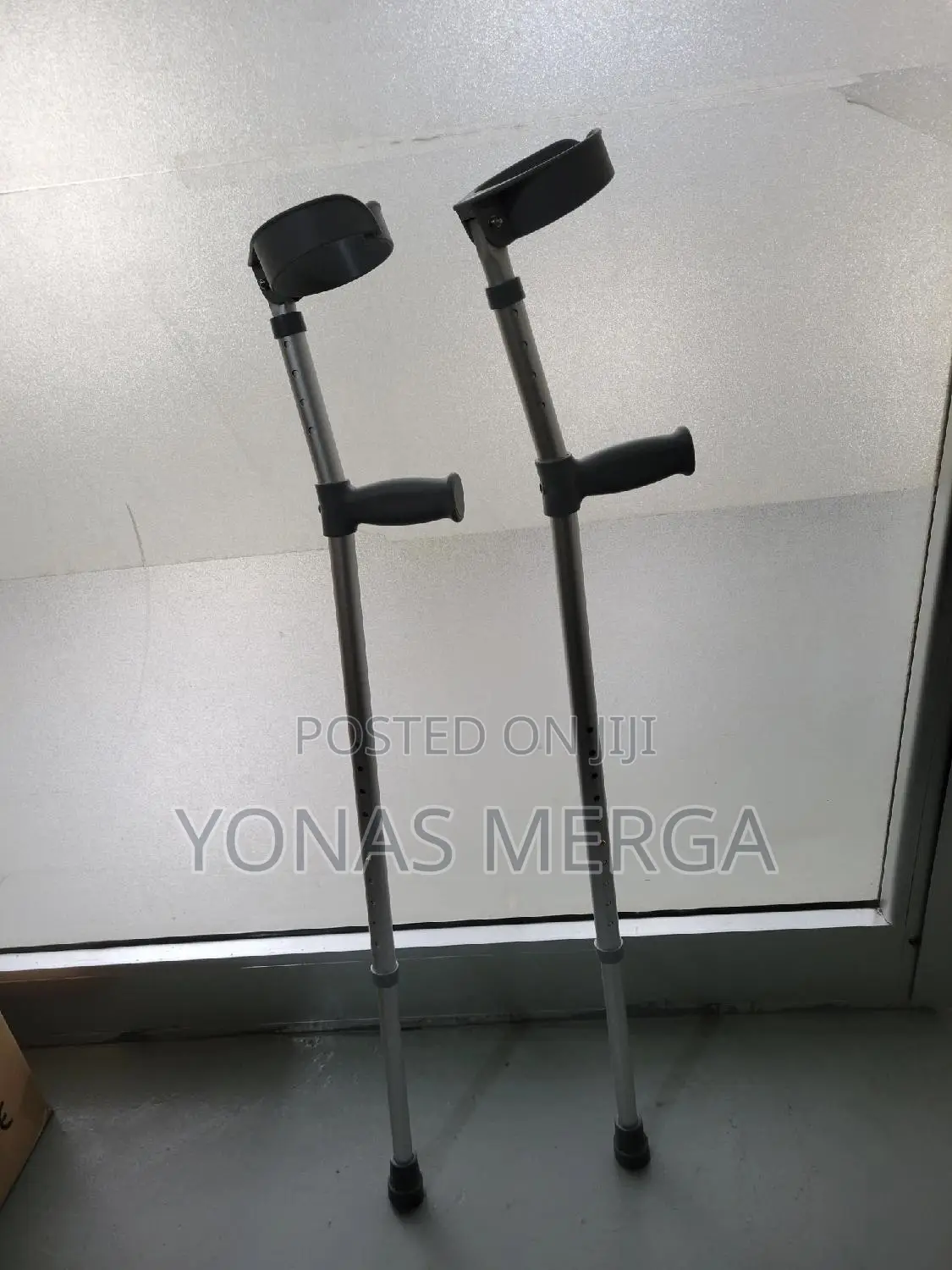 Handles and Open Cuff Crutches፶₱Crunch፱[Crutches፩¦Kranch፰≥