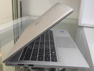 New Laptop HP ProBook 440 16GB Intel Core I7 SSD 512GB