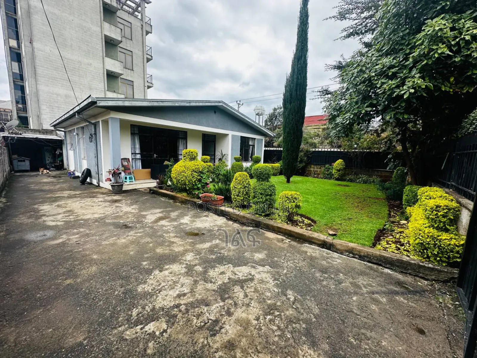 3bdrm Villa in የግል ቪላ የታደሰ የአያት ቪላ, Bole for sale