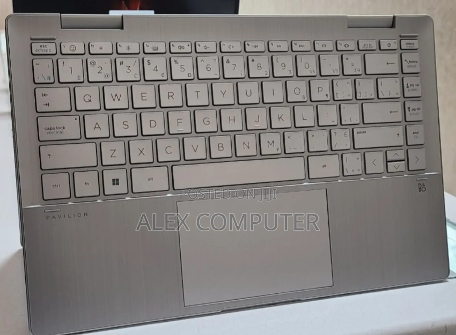 New Laptop HP Pavilion X360 8GB Intel Core I5 SSD 512GB