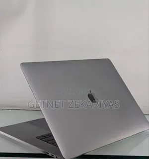 Photo - New Laptop Apple MacBook Pro 2018 32GB Intel Core I9 SSD 512GB