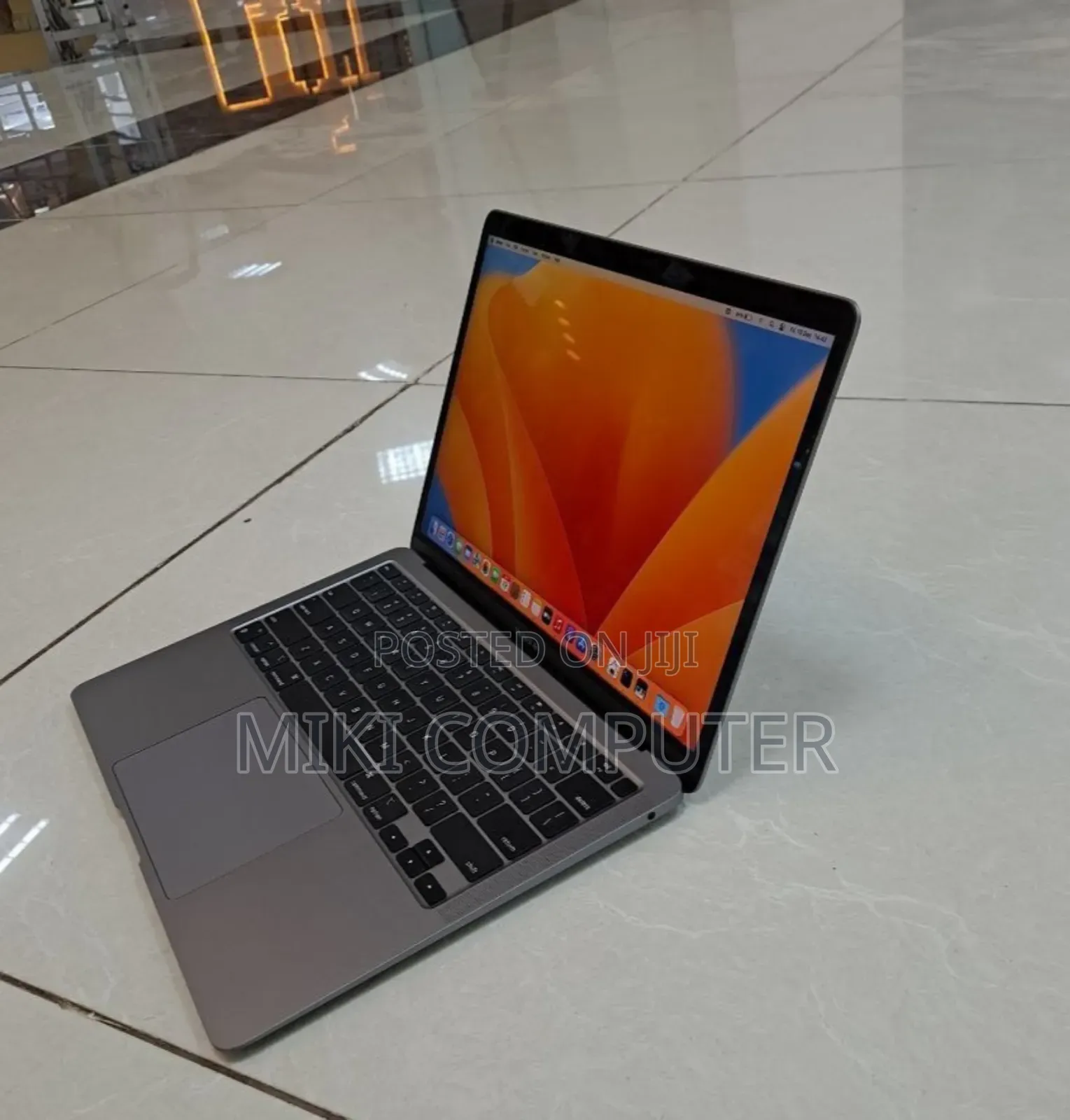 New Laptop Apple MacBook Air 8GB Intel SSD 256GB