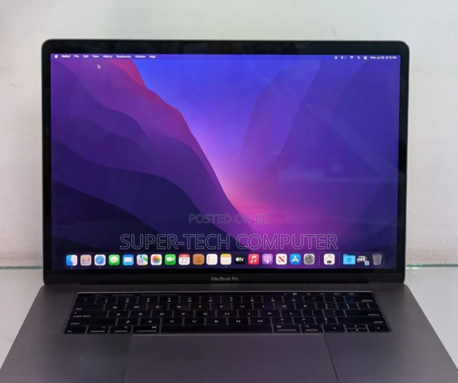New Laptop Apple MacBook Pro 2018 32GB Intel Core I9 SSD 512GB