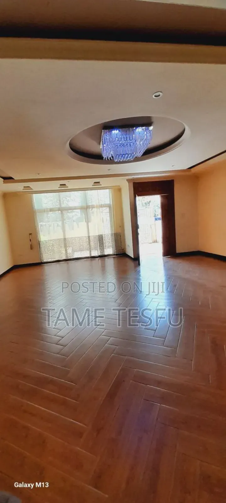 Furnished 6bdrm House in Hayat Zone 5, Bole for sale