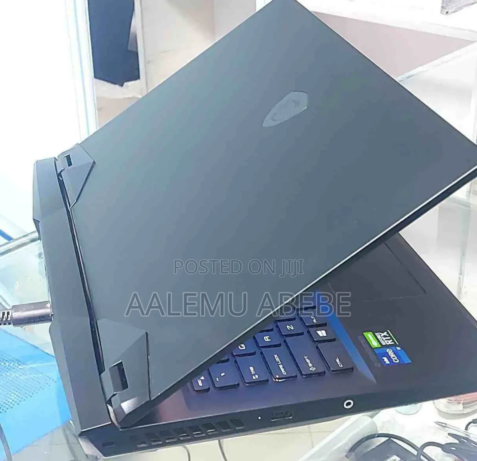 New Laptop MSI GP75 Leopard 16GB Intel Core I7 SSD 1T