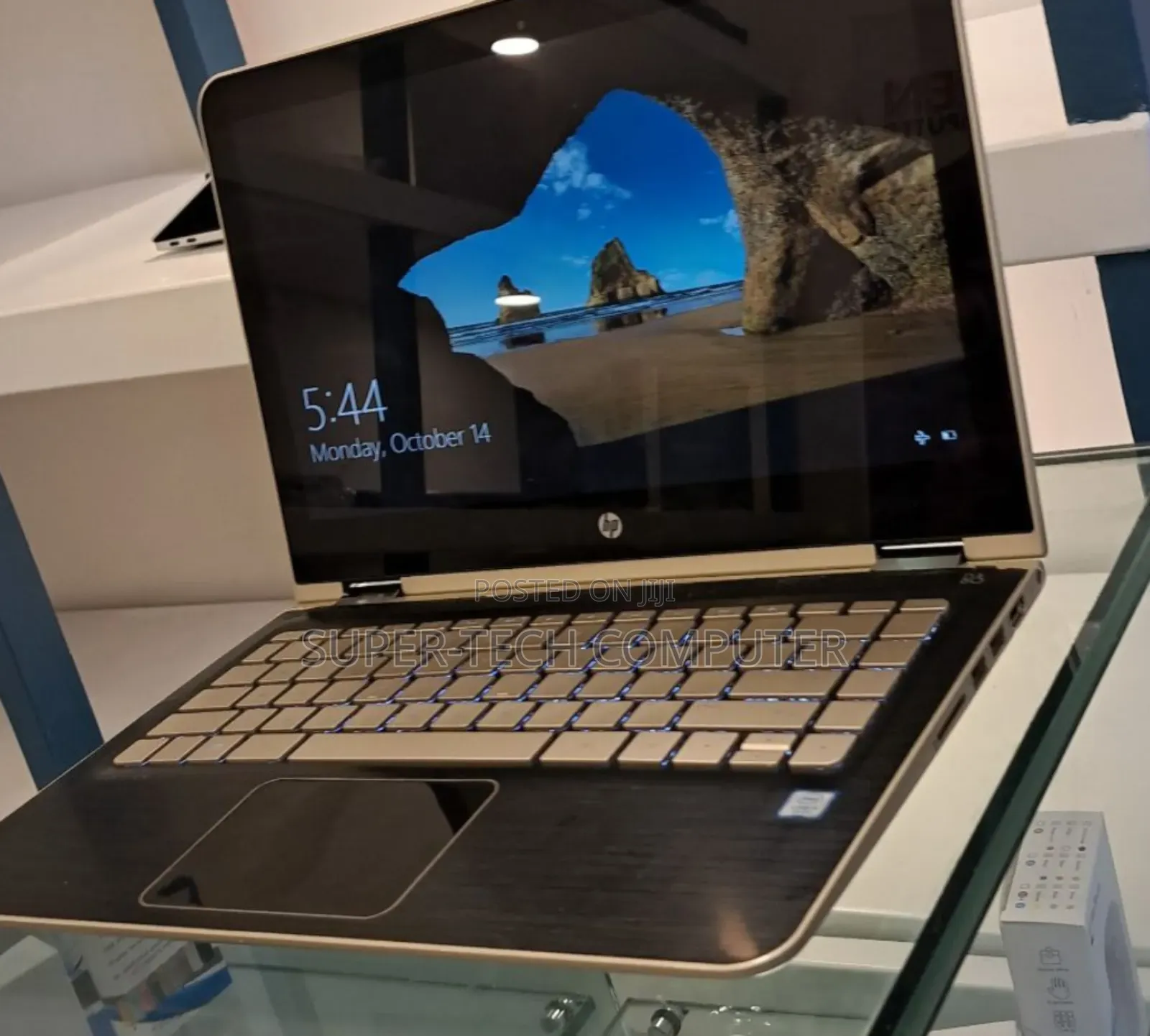 New Laptop HP Pavilion X360 8GB Intel Core I5 SSD 512GB