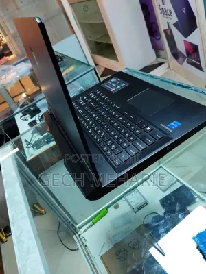 New Laptop MSI GP75 Leopard 16GB Intel Core I7 SSD 1T