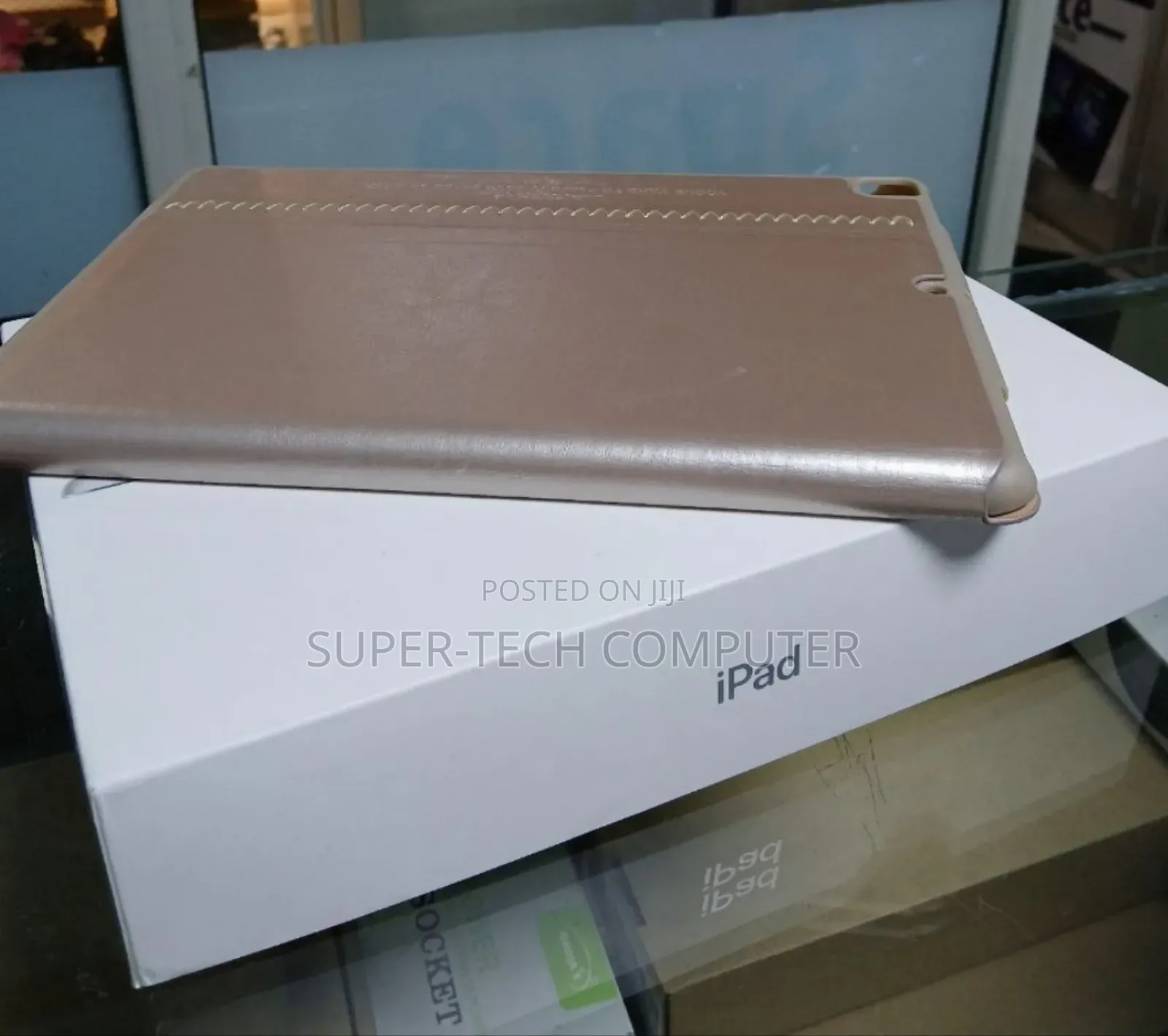 New Apple iPad 10.2 (2019) 128 GB Gray
