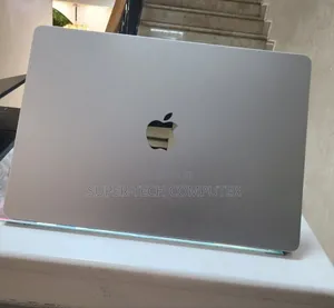 New Laptop Apple MacBook Air 2022 M2 8GB Apple M2 SSD 256GB