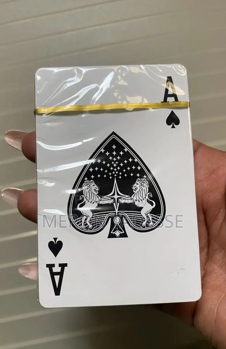 PLASTIC PLAYING CARDS Washable ኦርጅናል የፕላስቲክ ካርታ | የሚታጠብ