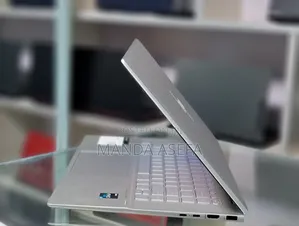 New Laptop HP Envy 15 16GB Intel Core I7 SSD 512GB