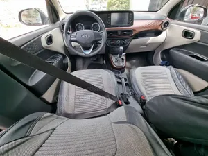 Hyundai I10 2022 Brown