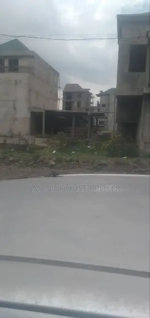 Photo - 5bdrm House in አአ ኢትዮጵያ, Bole for sale