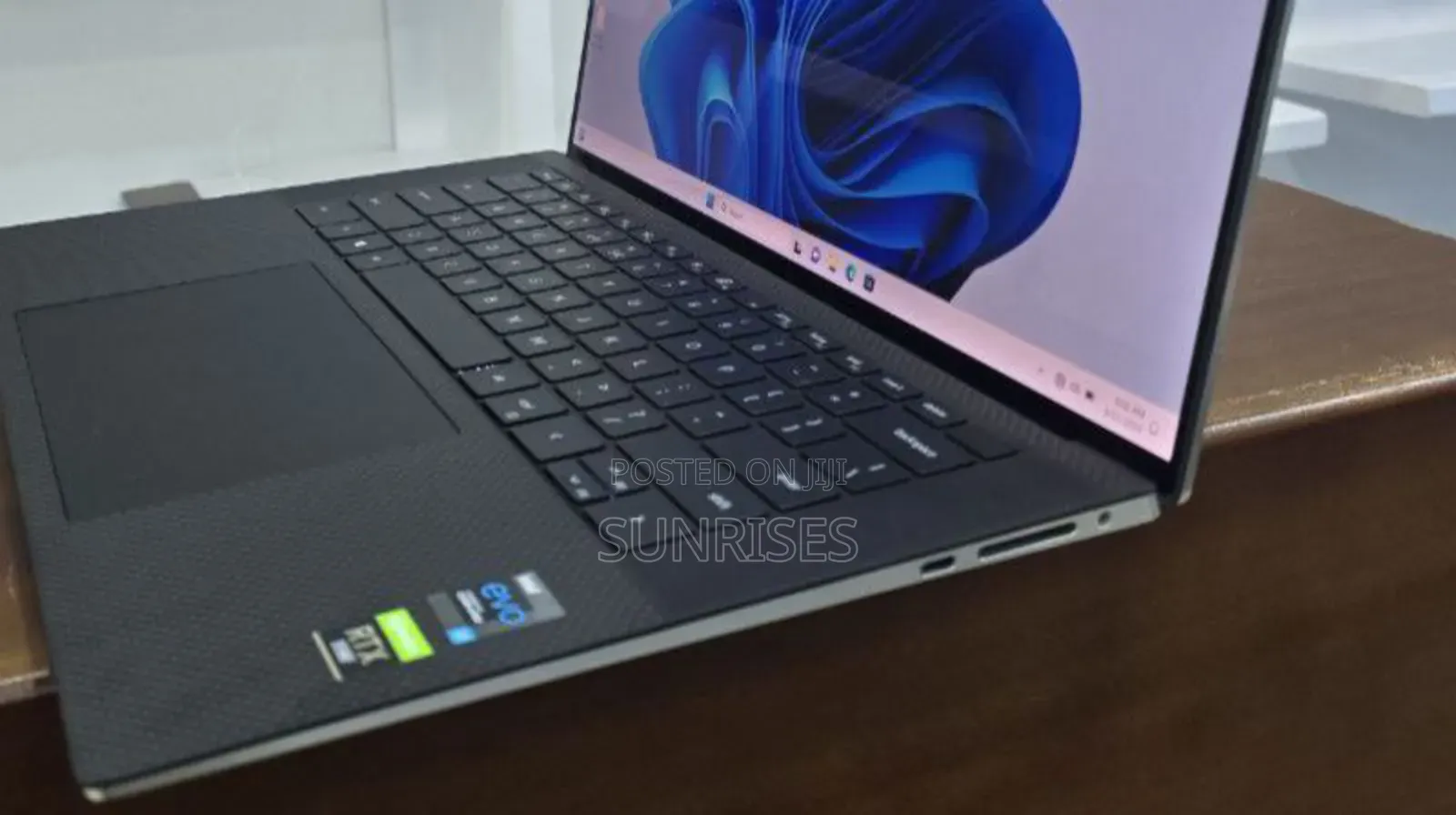 New Laptop Dell XPS 15 16GB Intel Core I7 SSD 1T