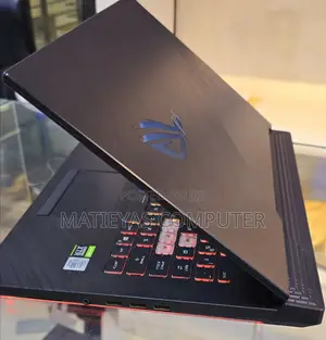 New Laptop Asus ROG Strix G17 16GB Intel Core I7 SSD 1T