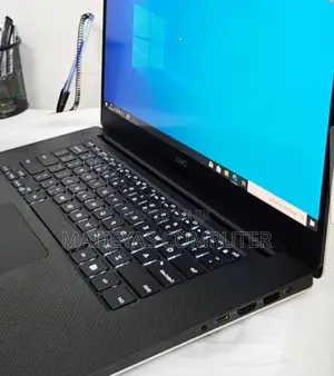 Photo - New Laptop Dell Precision 5540 16GB Intel Core I7 SSD 512GB