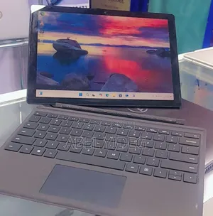 New Laptop Microsoft Surface Pro 6 16GB Intel Core I7 SSD 512GB