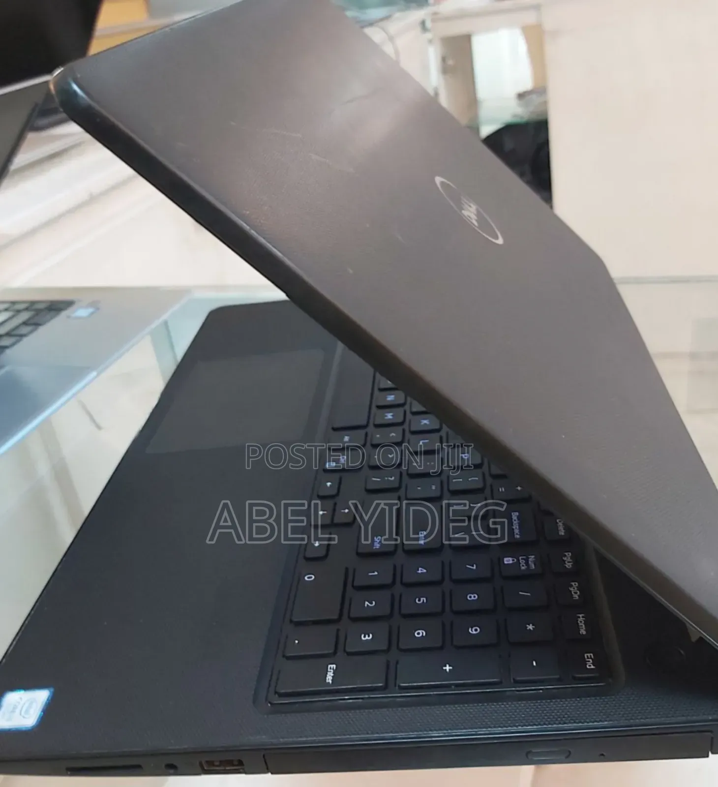 Laptop Dell Vostro 15 3000 4GB Intel Core I5 HDD 1T