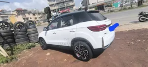 New Bestune T33 1.2 FWD 2021 White