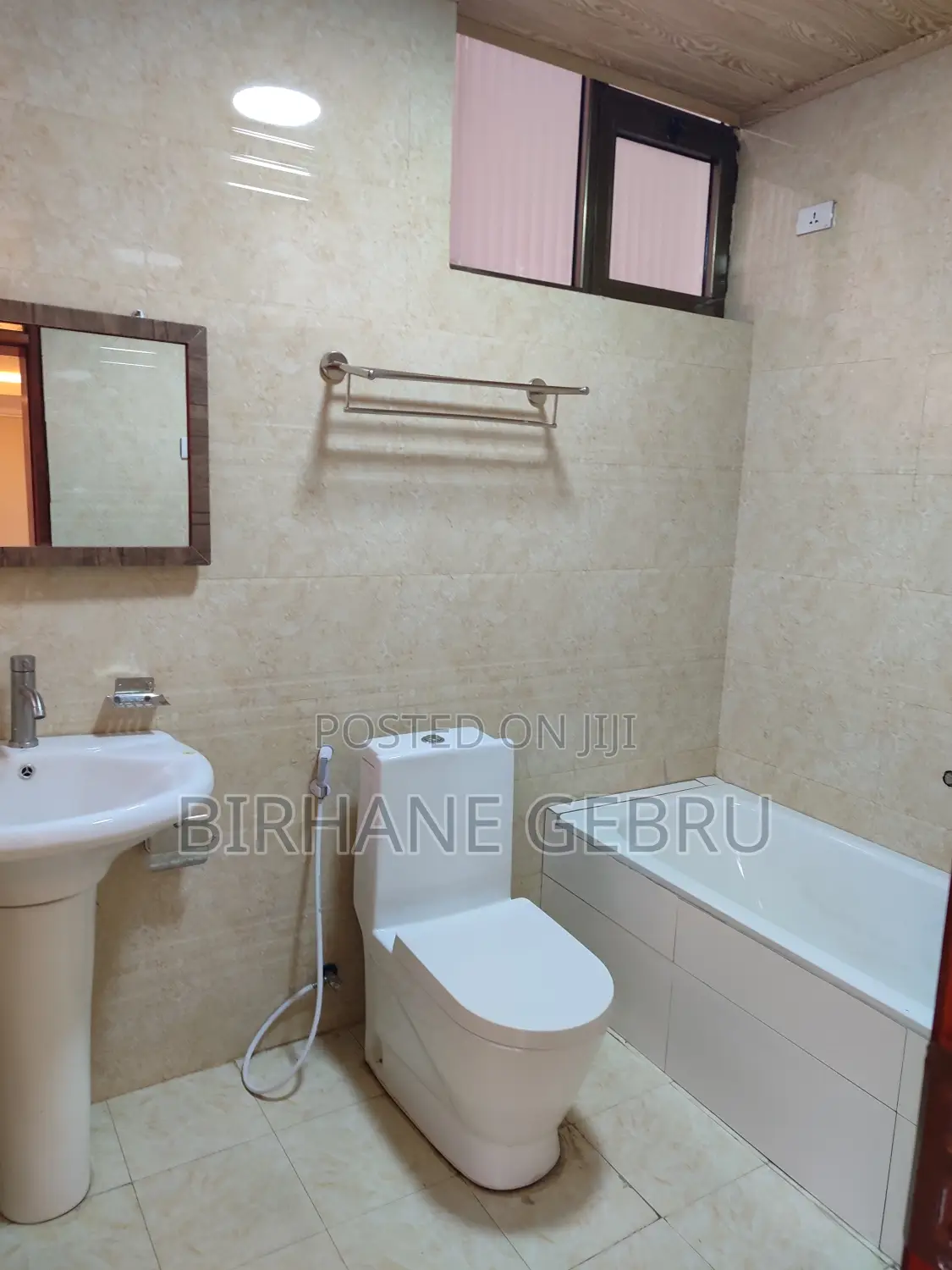 4bdrm Apartment in 4Bedroom Luxury, Bole for rent