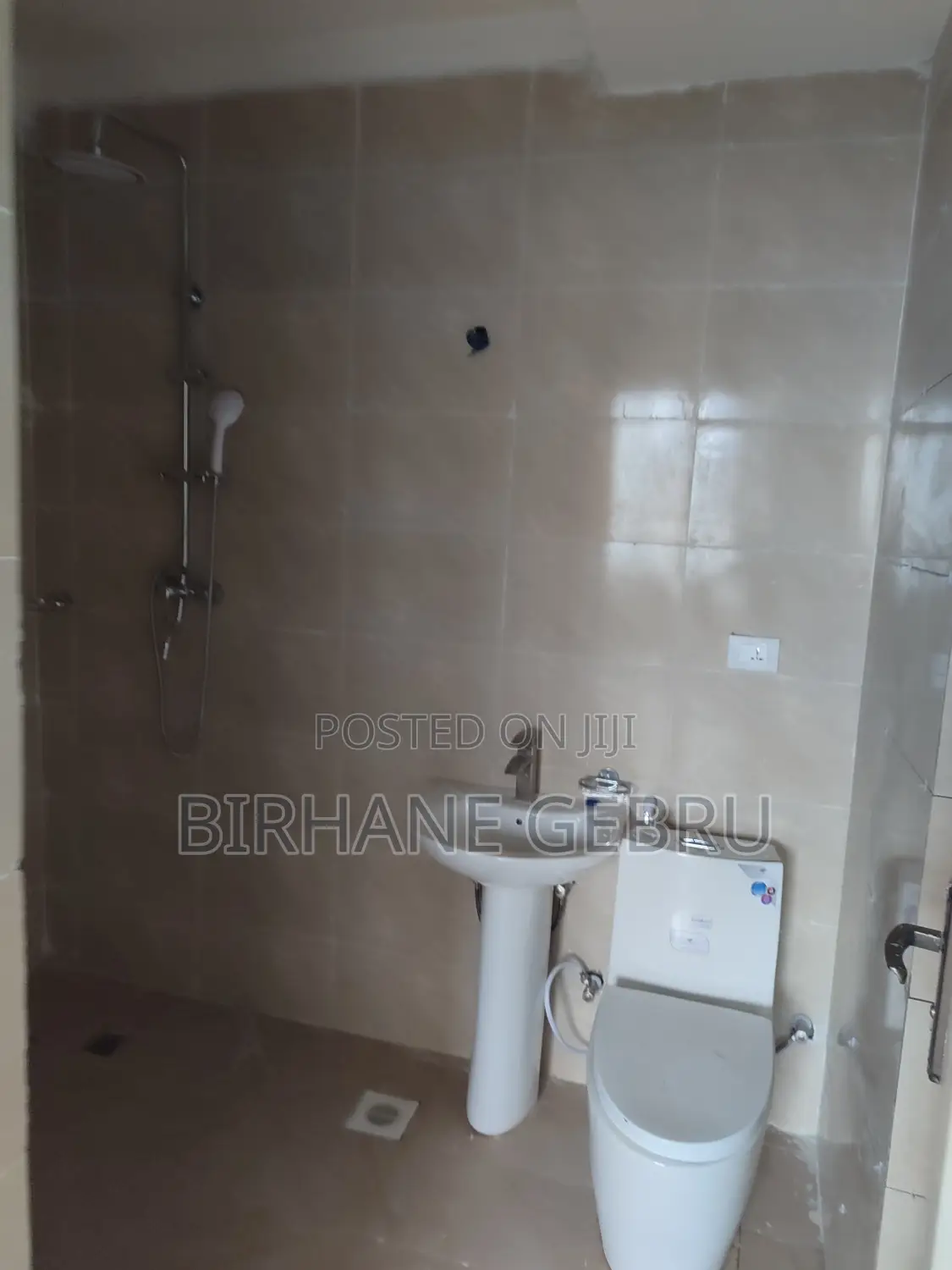 2bdrm Apartment in 2Bedroom Luxury, Bole for rent