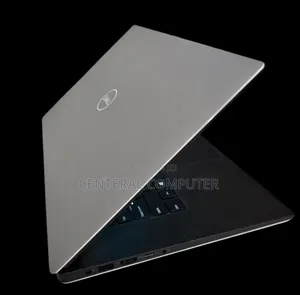 New Laptop Dell G15 5511 16GB Intel Core I9 SSD 512GB