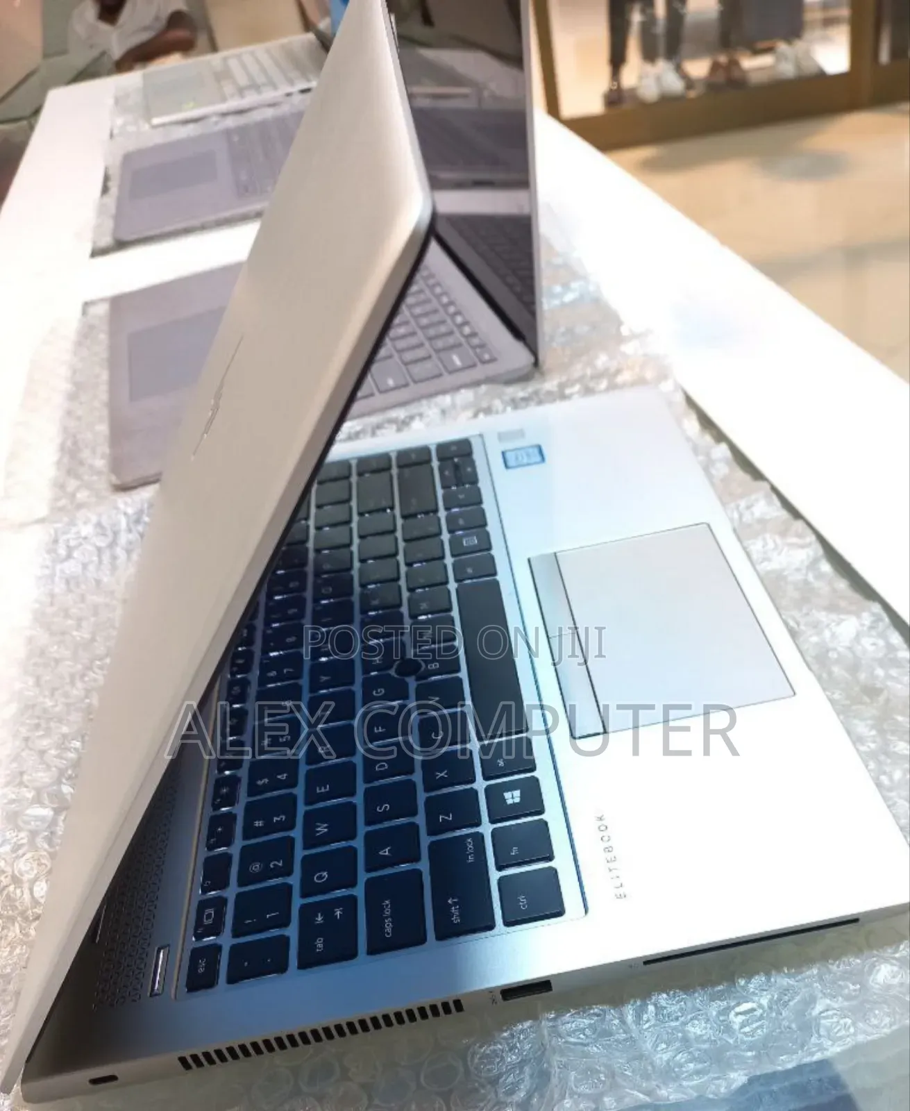 New Laptop HP EliteBook 840 G5 16GB Intel Core I7 SSD 512GB