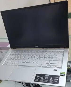 New Laptop Acer Swift 1 16GB AMD Ryzen 7 SSD 512GB