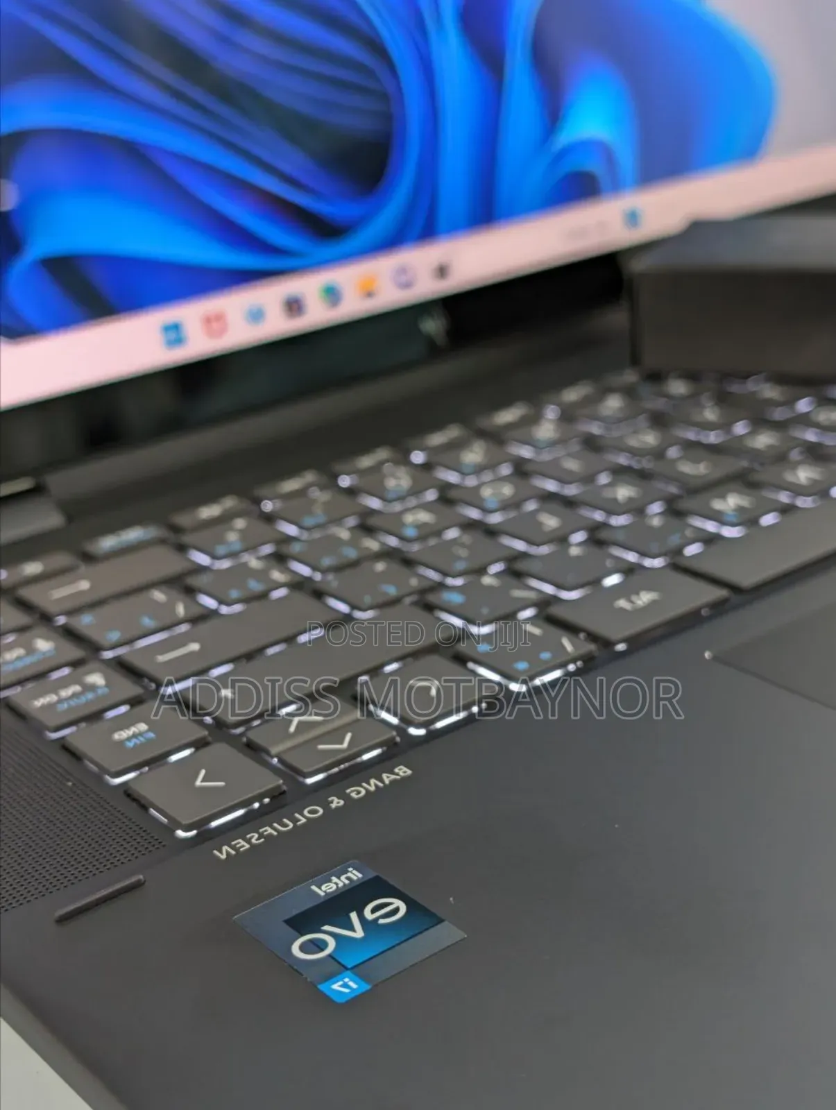 New Laptop HP Envy X360 16GB Intel Core I7 SSD 1T