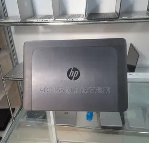 Photo - New Laptop HP ZBook 17 G2 8GB Intel Core I7 SSD 1T