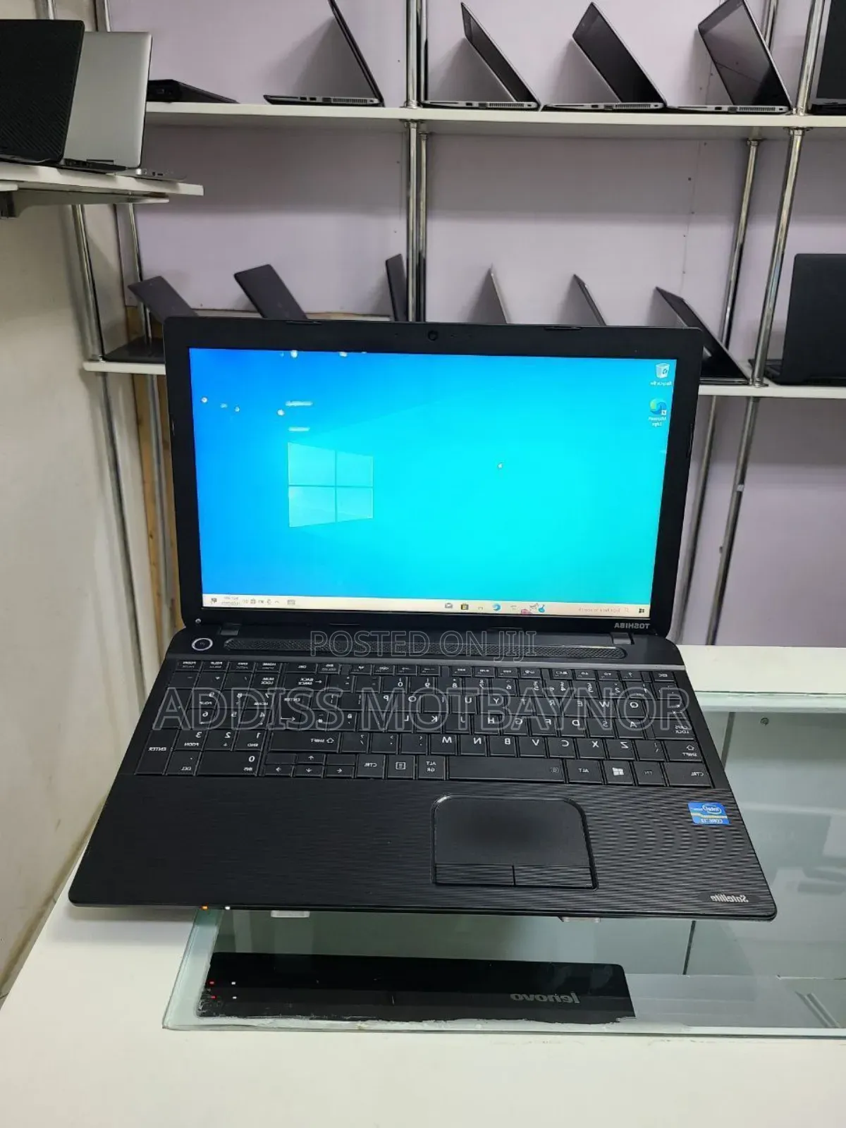 New Laptop Toshiba Satellite C665 4GB Intel Core I5 HDD 500GB