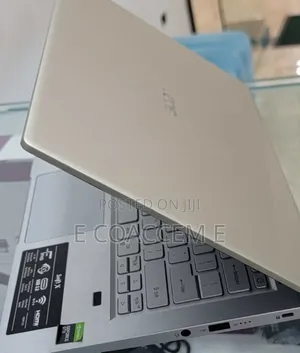 New Laptop Acer 16GB AMD Ryzen 7 SSD 512GB