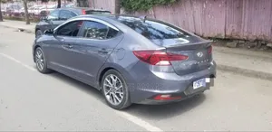 Hyundai Avante 2019 Gray