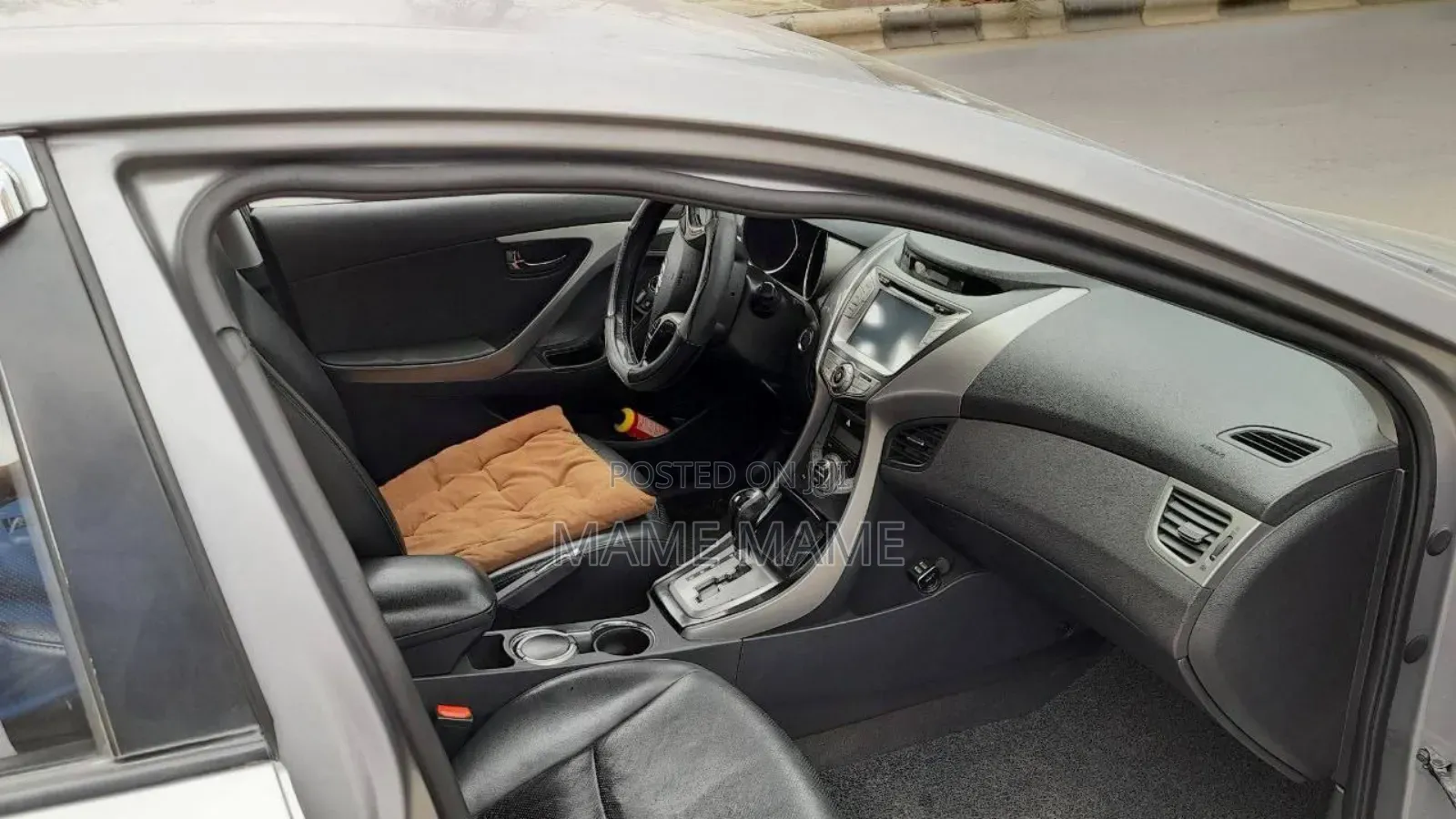 Hyundai Avante 2012 Gray