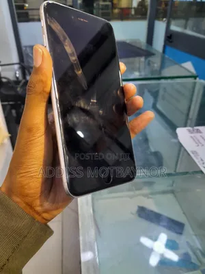 Photo - New Apple iPhone 6 64 GB