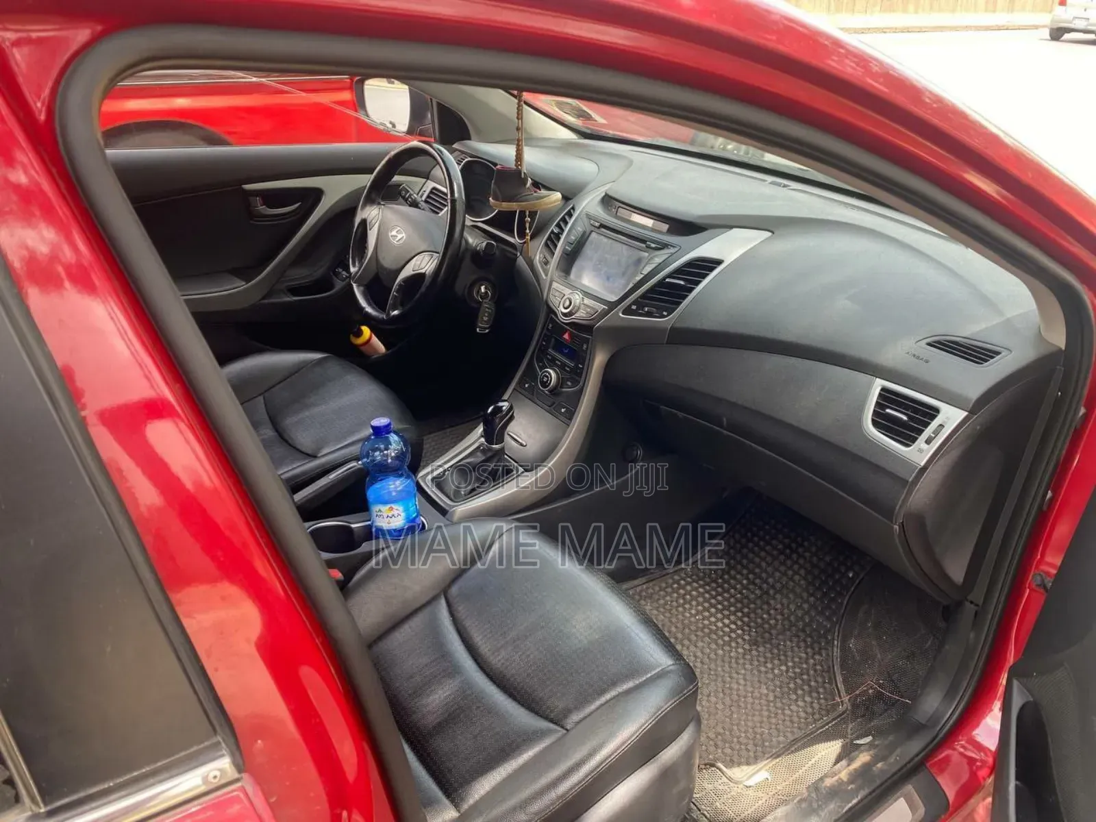 Hyundai Avante 2014 Red